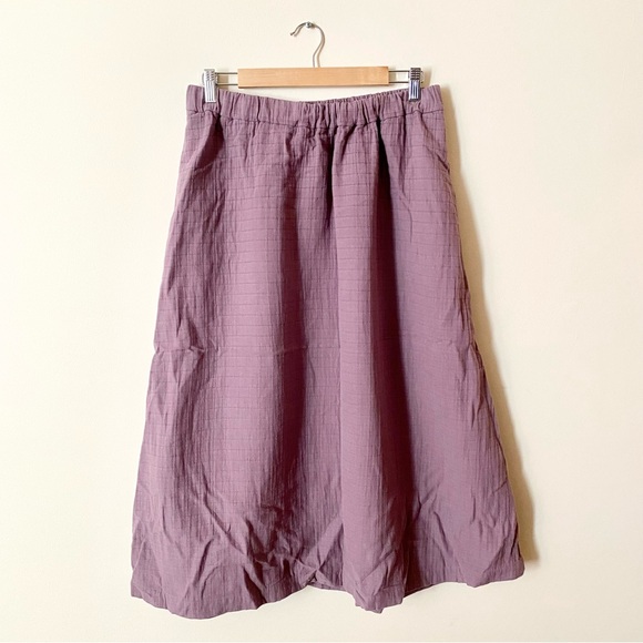 Madewell Quilted Jacquard A-Line Midi Skirt in Fig - Picture 3 of 9
